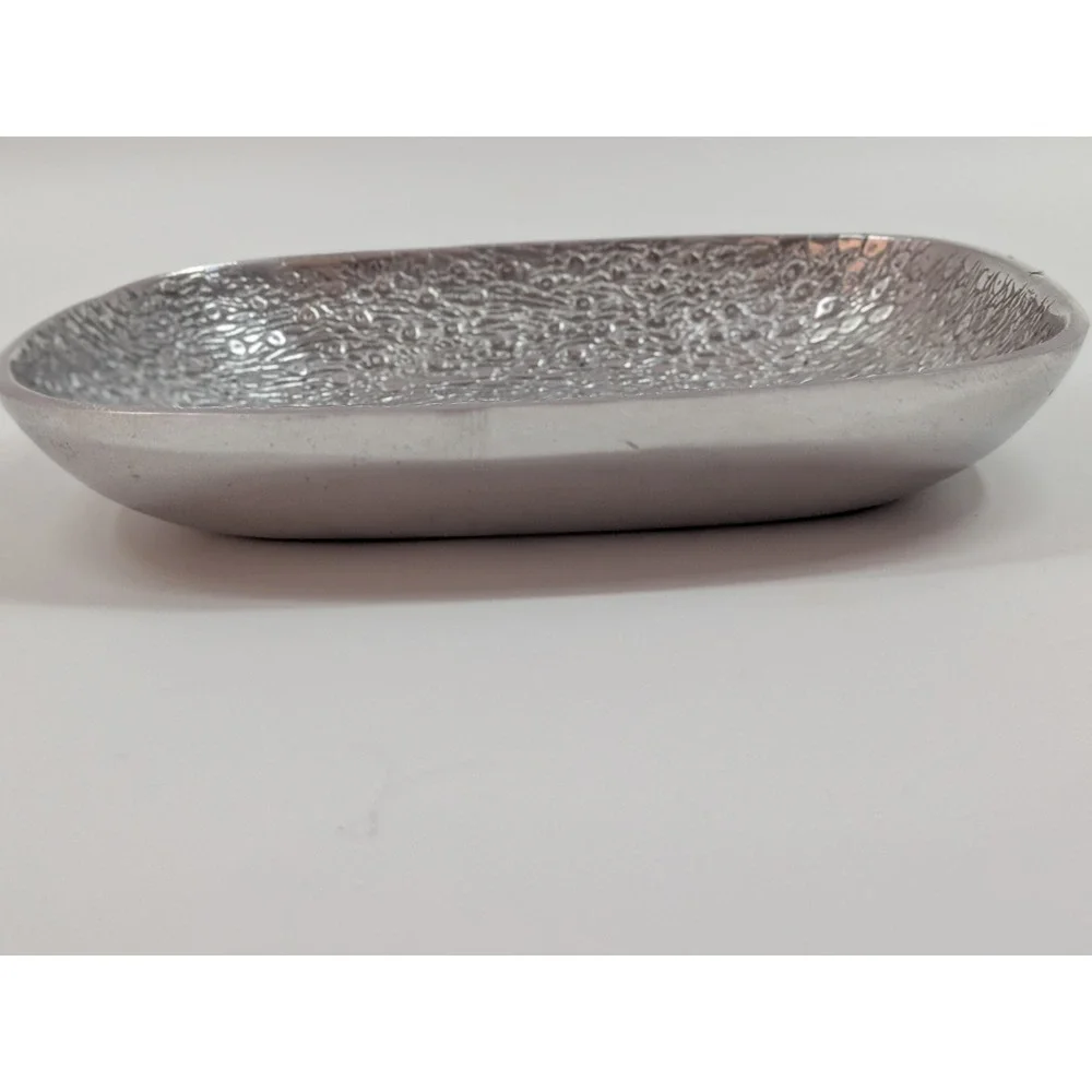 Mexican Handcrafted Polished Aluminum Textured Oval Catchall Tray Silver Dish